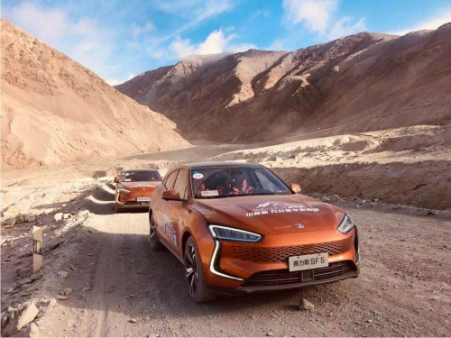 三个数字 解读赛力斯SF5自由远征版的品质基因